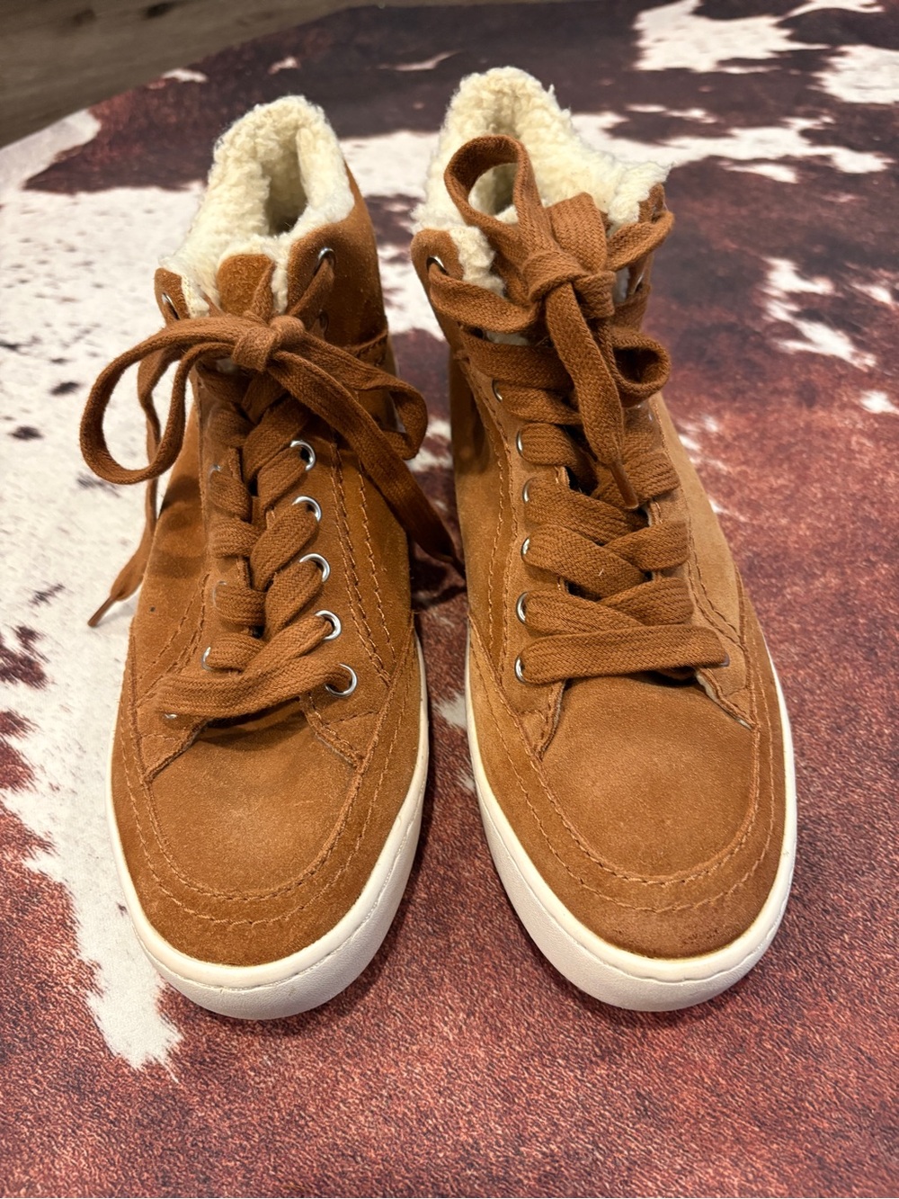Dolce Vita Chestnut Brown Suede High-Top Sneakers with Sherpa Lining